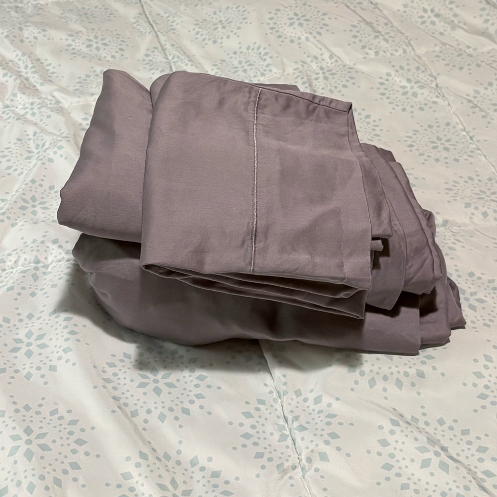 Simply Vera Wang Sheet Set